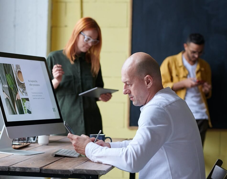 Intelligenza Artificiale in Azienda: Attenzione a Chi la Vende