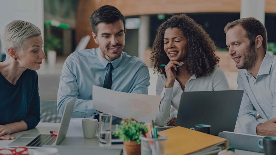 Marketing interno o agenzia esterna: quale scegliere per la tua azienda?